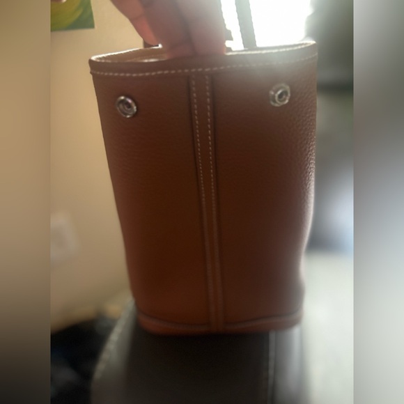 Cherish Kiss Handbag - Picture 4 of 7